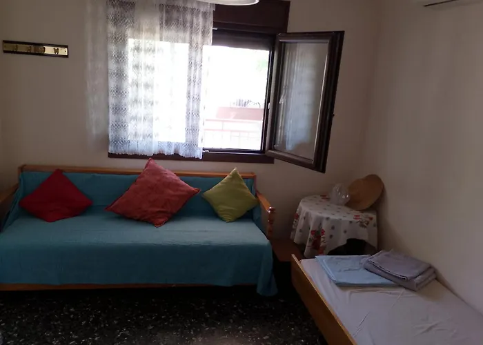 Christos House, New *