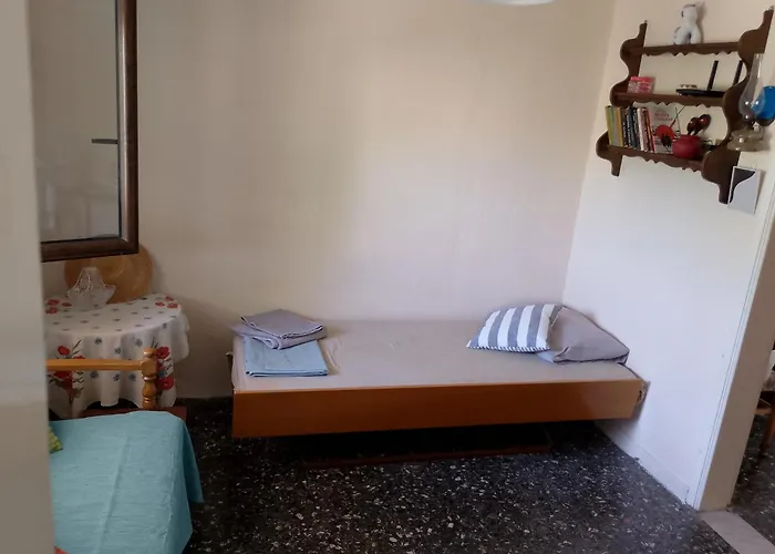 Christos House, New